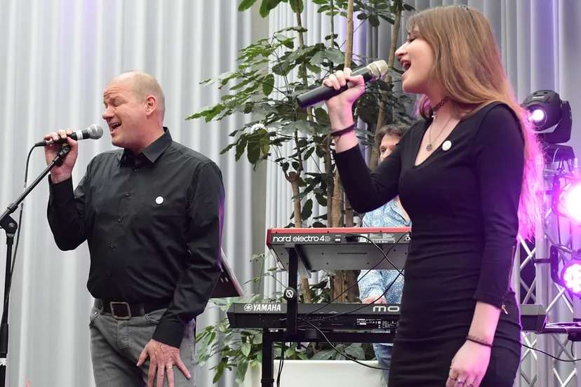 singer 3314506 960 720