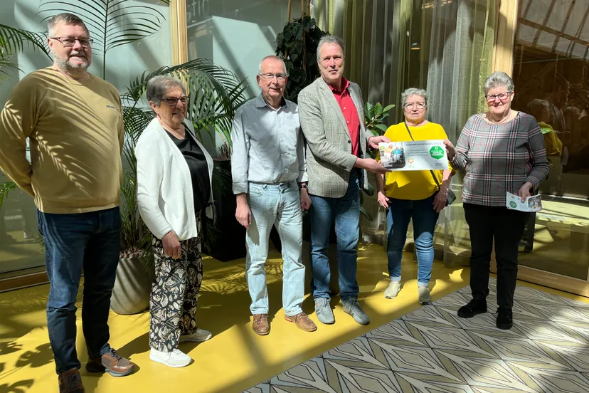 zonnebloem zevenaar img 1779