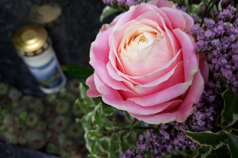 cemetery-4198331_1280