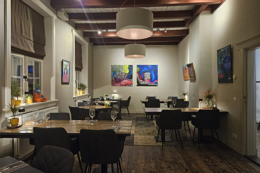 kleur in de werken van Marilyn Vayne