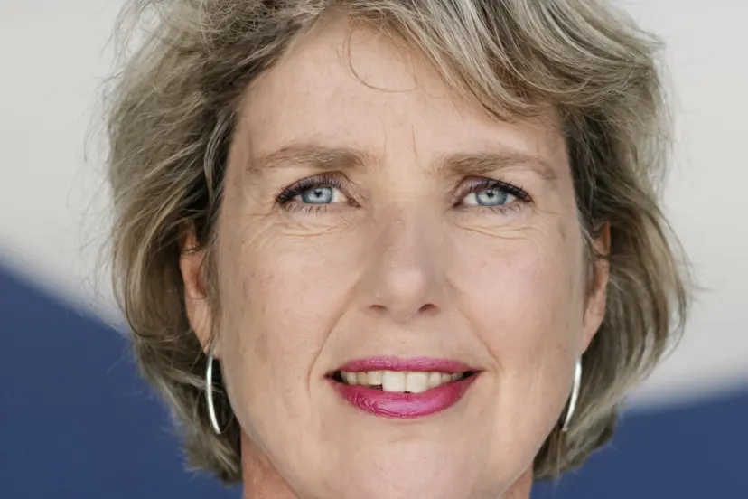 18 foto van nicolet dukker