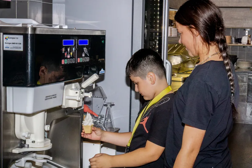 8 september 2022 talentenacademie bezoek restaurant pavarotti clooneys 8 van 10