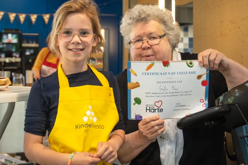 feestelijke afsluiting kinderresto rokkeveen 2 fotograaf jeroen stahlecker