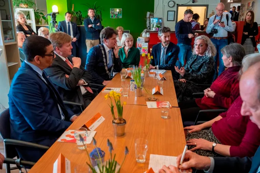 016 zmk bezoek de vrije uitloop15842