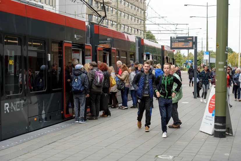 191113 mrdh en htm investeren in ov haagse regio