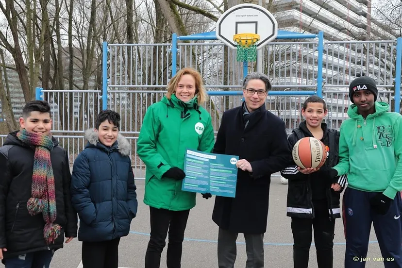 20180303 zoebas cda7483