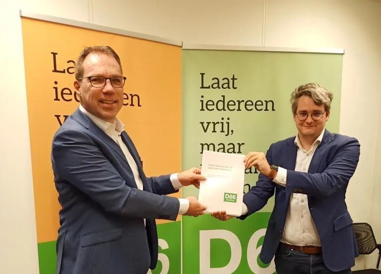 8e99f98a 55b6 46ab 88e0 d3600def6c18 1