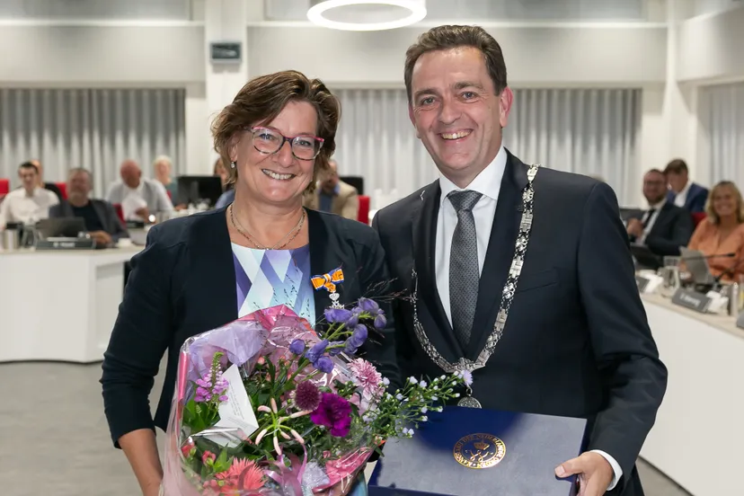 9116 copyrightfotoflexnl 11092023