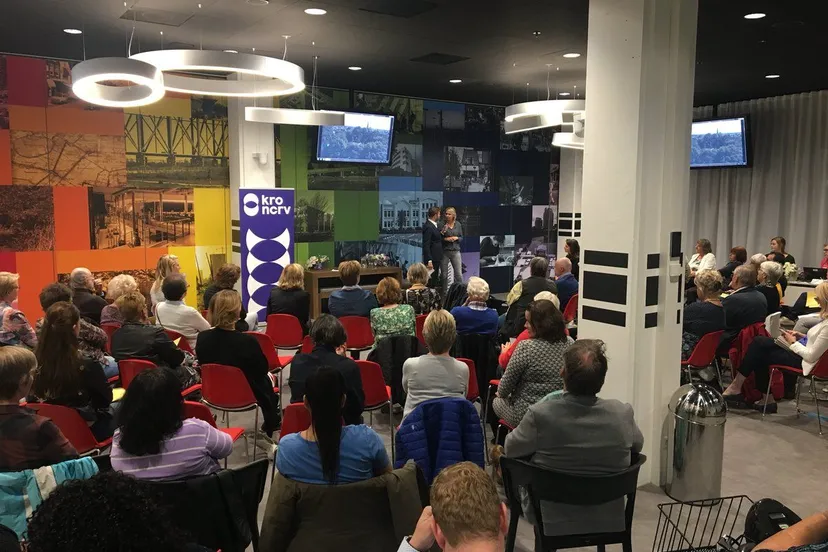 bijlage bij persbericht 40 foto monitor meeting