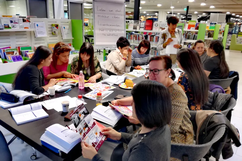 bijlage bij persbericht 57 cursustafelmetdeelnemers