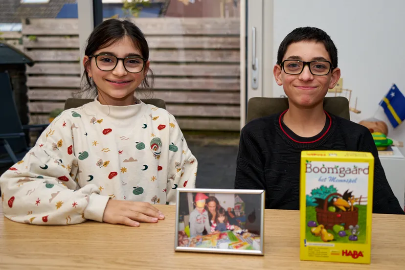 edoardo en eleonora oud deelnemers van de voorleesexpress schrijven inmiddels zelf boekrecensies foto leon koppenol