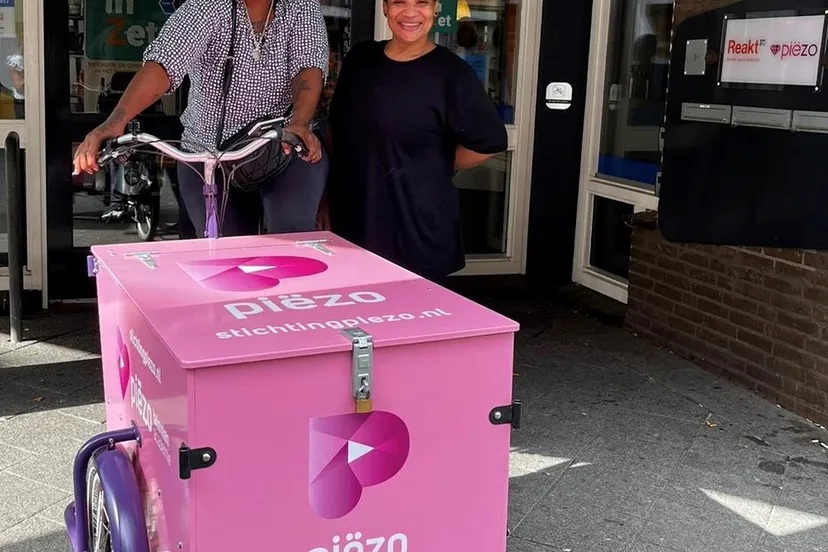 een nieuwe bakfiets voor stichting piezo foto stichting piezo