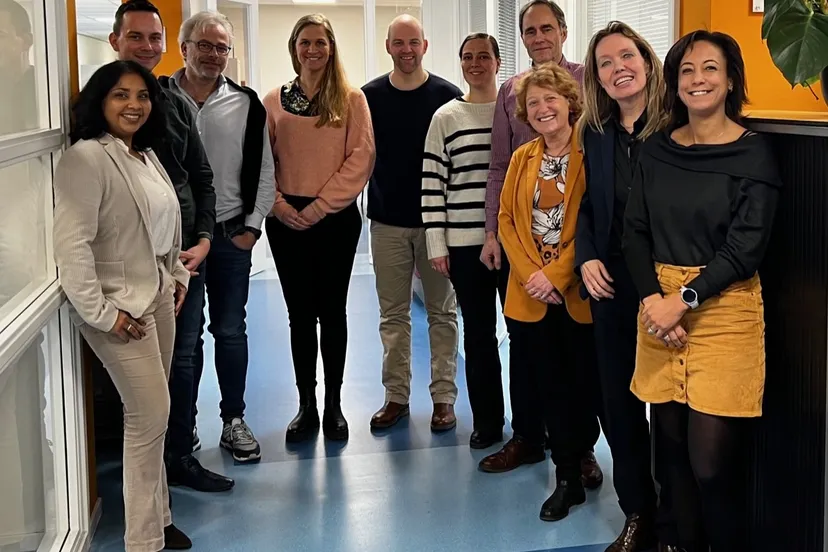 foto betrokkenen geintegreerde leerroute servicemedewerker mborijnland oranjenassaucollege 2