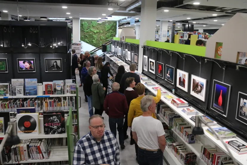 foto impressie opening forum bibliotheek