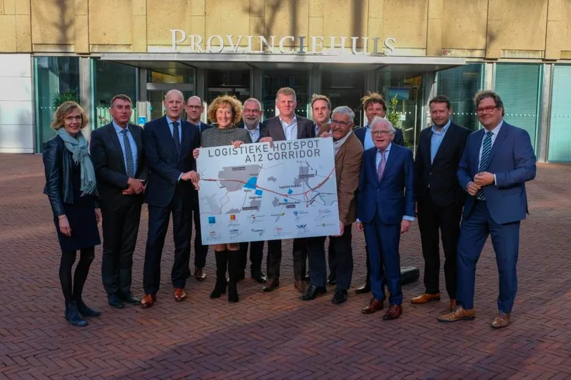 foto ondertekening overeenkomst a12 corridor16452