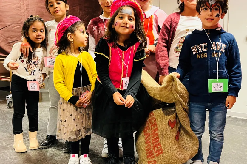 geslaagd sinterklaasfeest door piezo en rotary zoetermeer 1 foto stichting piezo