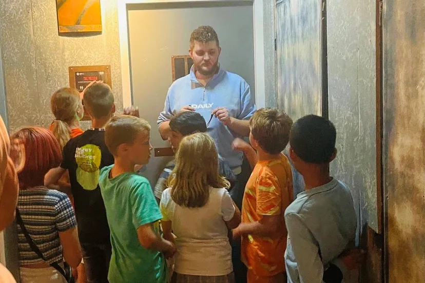 kinderen van de piezo talentenacademie op werkbezoek bij gamecity zoetermeer foto stichting piezo