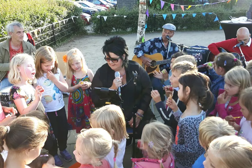 kleuters in actie met band highfun3726