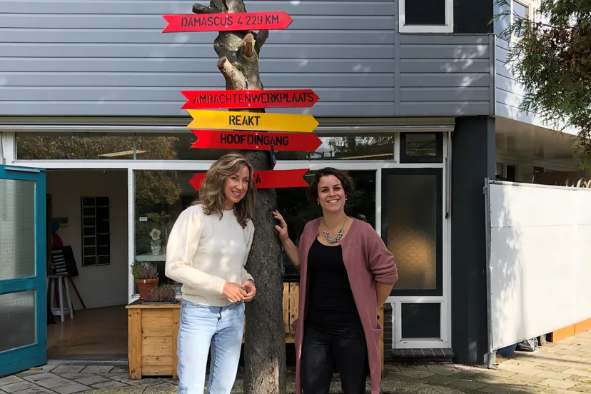 open dag gebouw reakt en ambachtenwerkplaats piezo