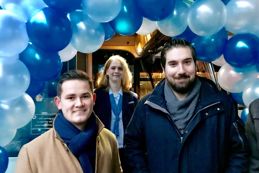 opening nachtbus vlnr duco mlder vvd arriva ivan beij sp