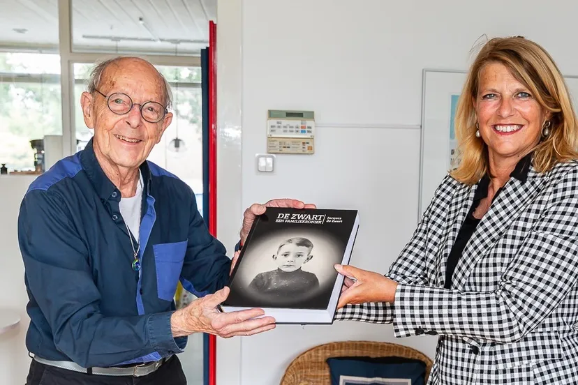 overhandiging de zwart een familiekroniek