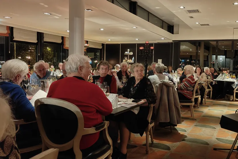 overzicht foto vd valk