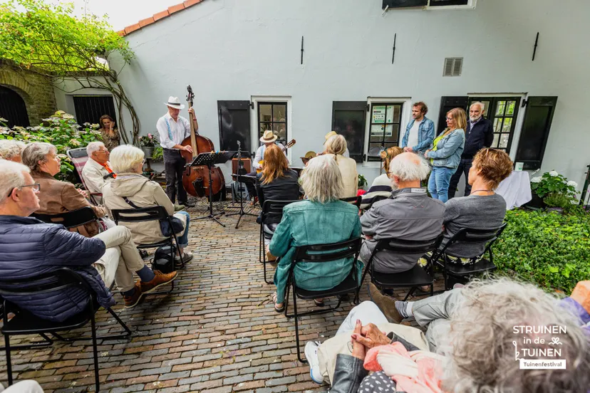 persbeeld 3 fotografie struinen in de tuinen