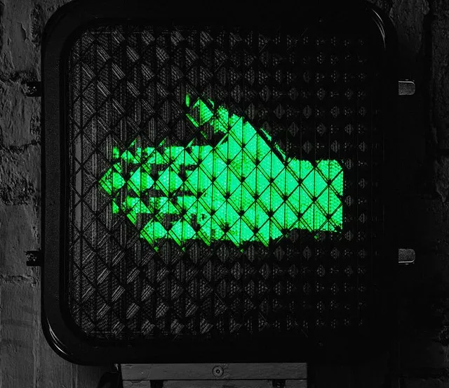 the raconteurs help me stranger