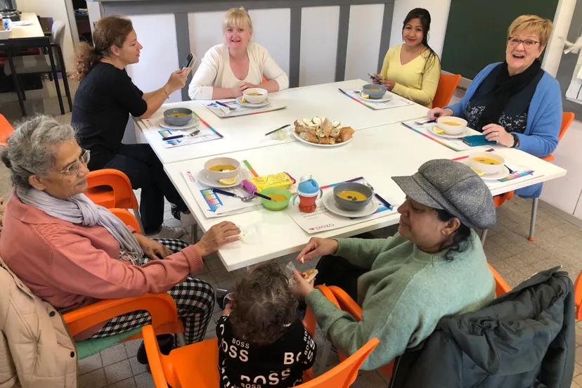 verse soep in de wijktuin foto stichting piezo