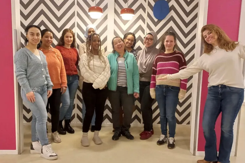 voor het eerst na lange tijd weer in de schoolbanken foto stichting piezo