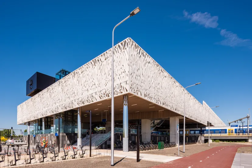 vooraanzicht station klein john verbruggen fotografie18426