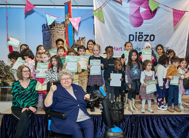 voorleesdiplomas voor kinderen voorleesexpress fotograaf leon koppenol