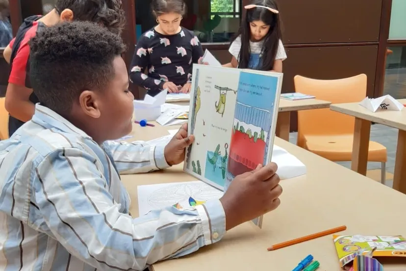 zomeractiviteit voorleesexpress inzet centrum fotograaf stichting piezo