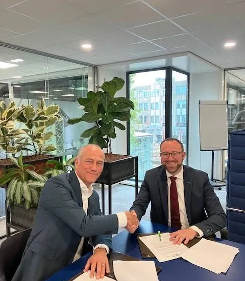 ondertekening intentieovereenkomst 1