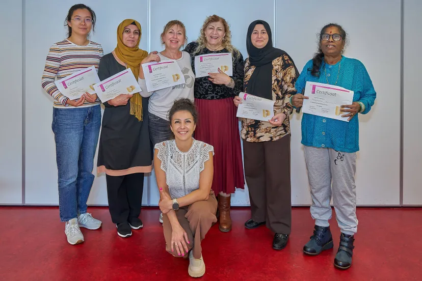 Nieuwe kennis, nieuwe gewoontes, geslaagde deelnemers Voel je goed - fotograaf Leon Koppenol