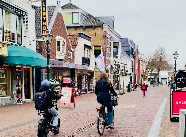 e70290a6-9487-4532-bcfe-ba8180c06e2f