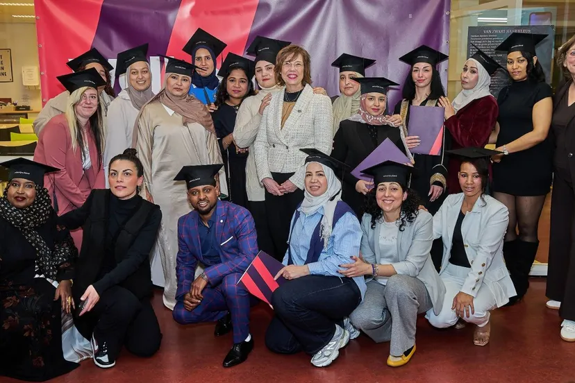 Feestelijke diplomering voor deelnemers Piëzo - fotograaf Leon Koppenol