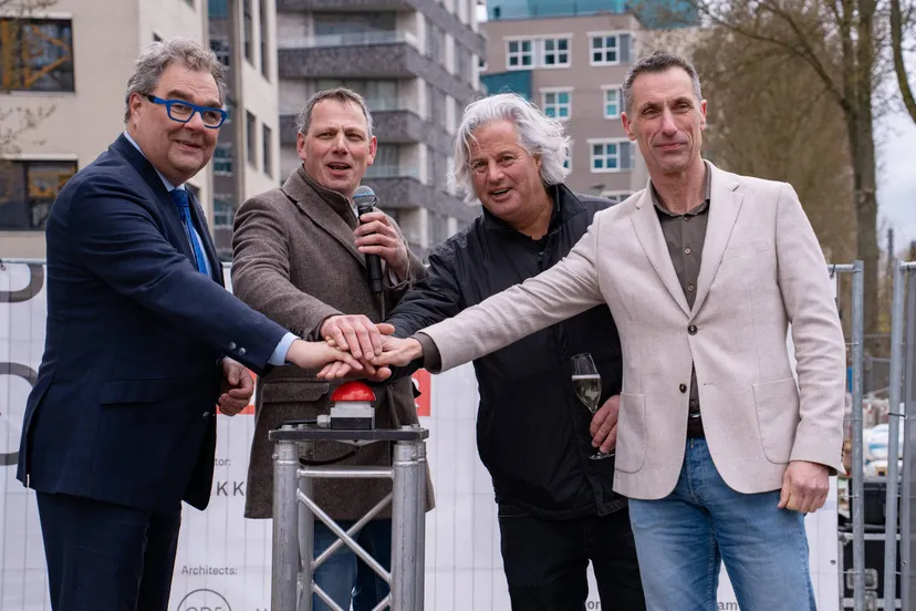 20260402-S1_09405_Gem_Zmeer_Seatower_2400p (1)