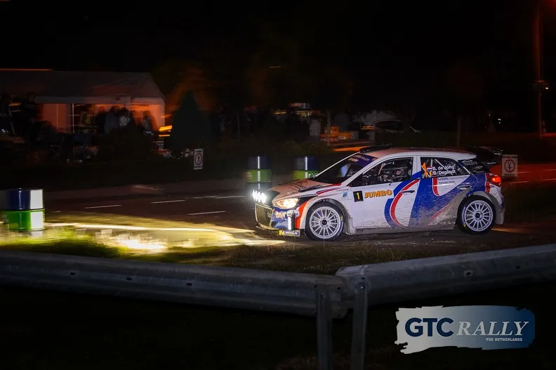 eea7dfde 3a8d 45a9 bbf5 1b715e1d0417