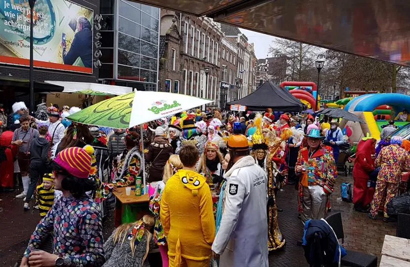 terland ter zee in swolsch cafe