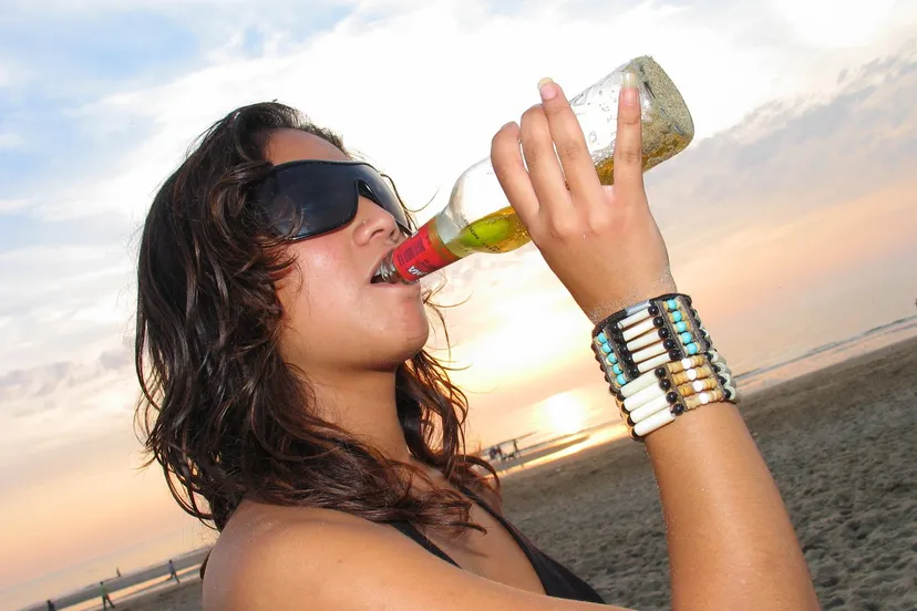 model in the northsea 1175994