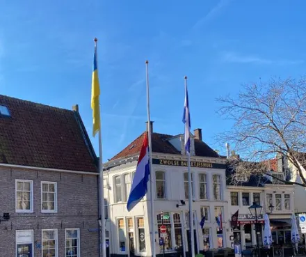 turkije vlag halfstok