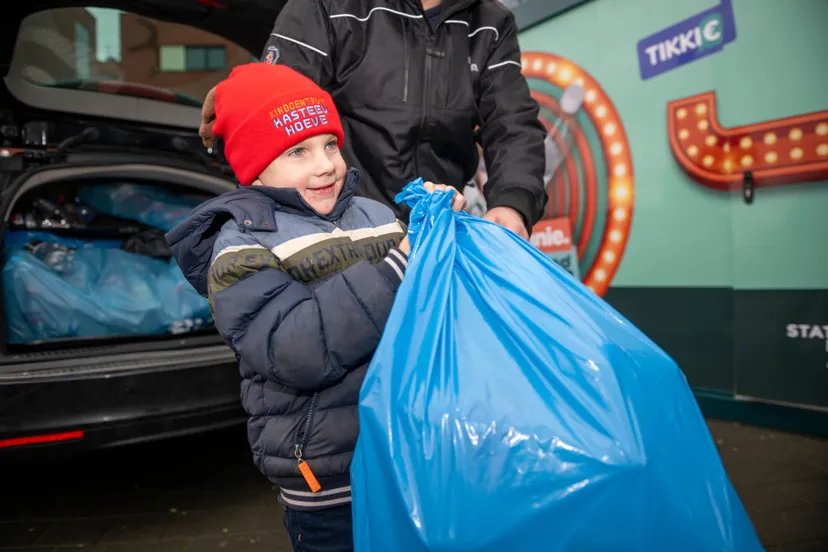 kindcentrum kasteelhoeve levert 729 statiegeldflesjes en blikjes in c statiegeld nederland