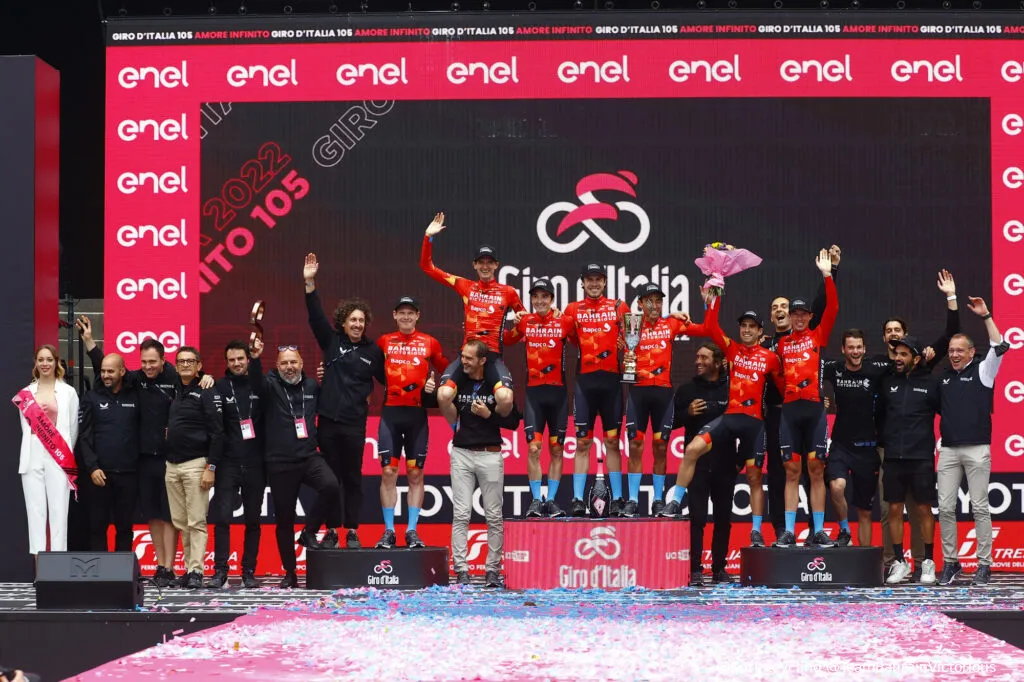 Bahrain - Victorious in the final podium in Verona after winning the team's classification