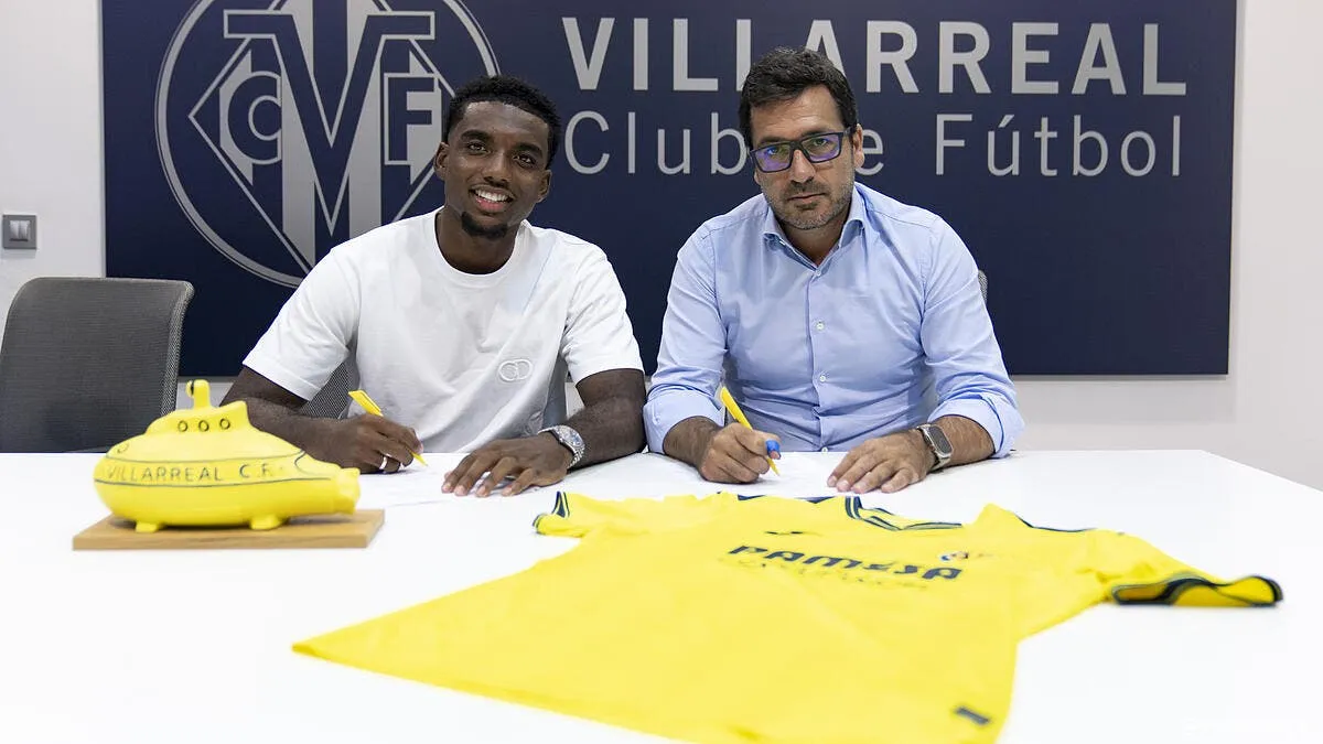 officiel toulouse vend logan costa a villarreal pour 18 me logancosta firma 380160