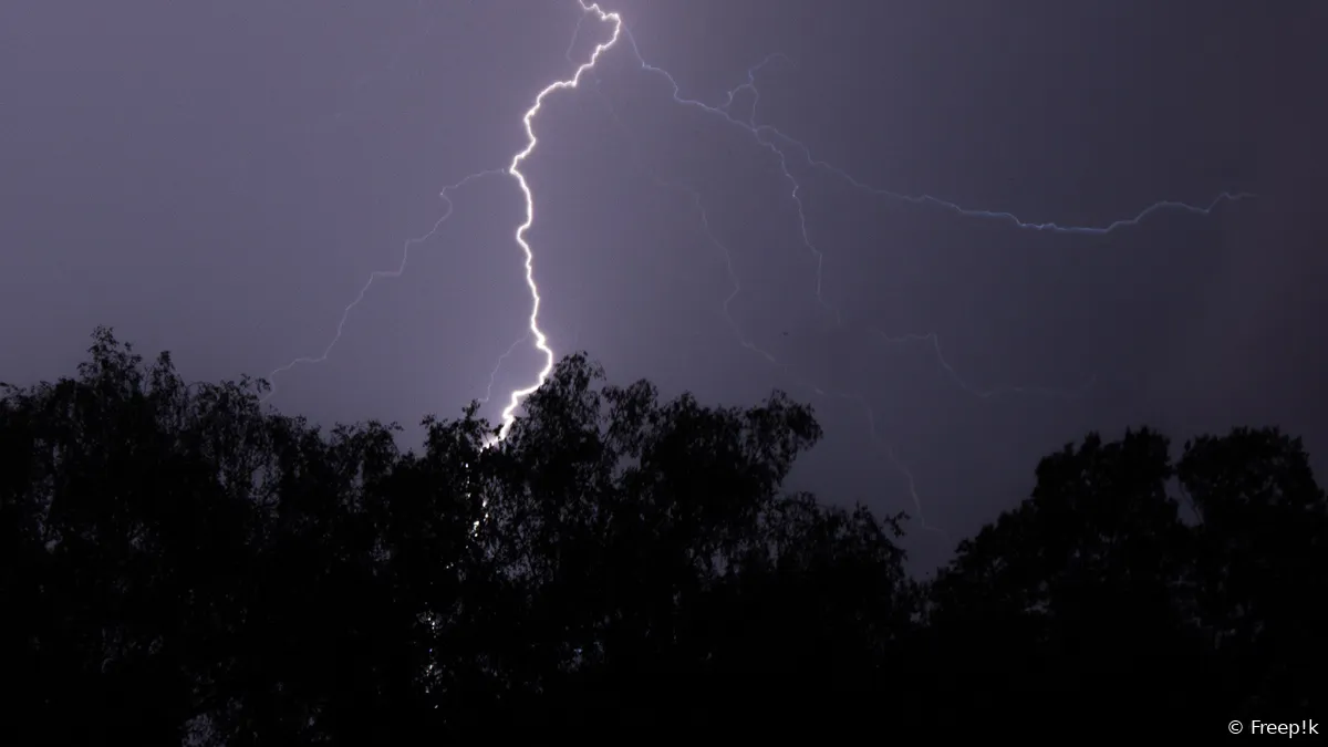 onweer blikseminslag