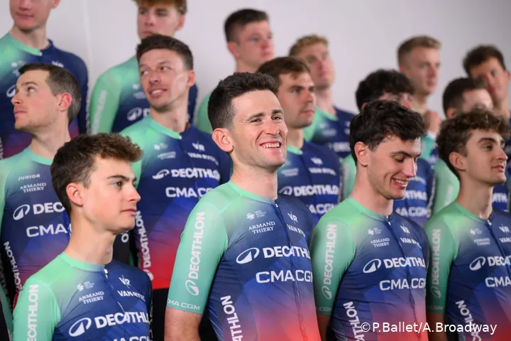 tiesj-benoot-olav-kooij-decathlon