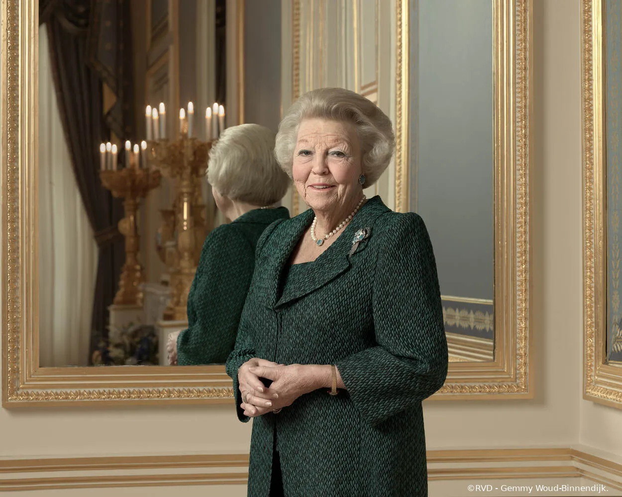 soloportret prinses beatrix 01