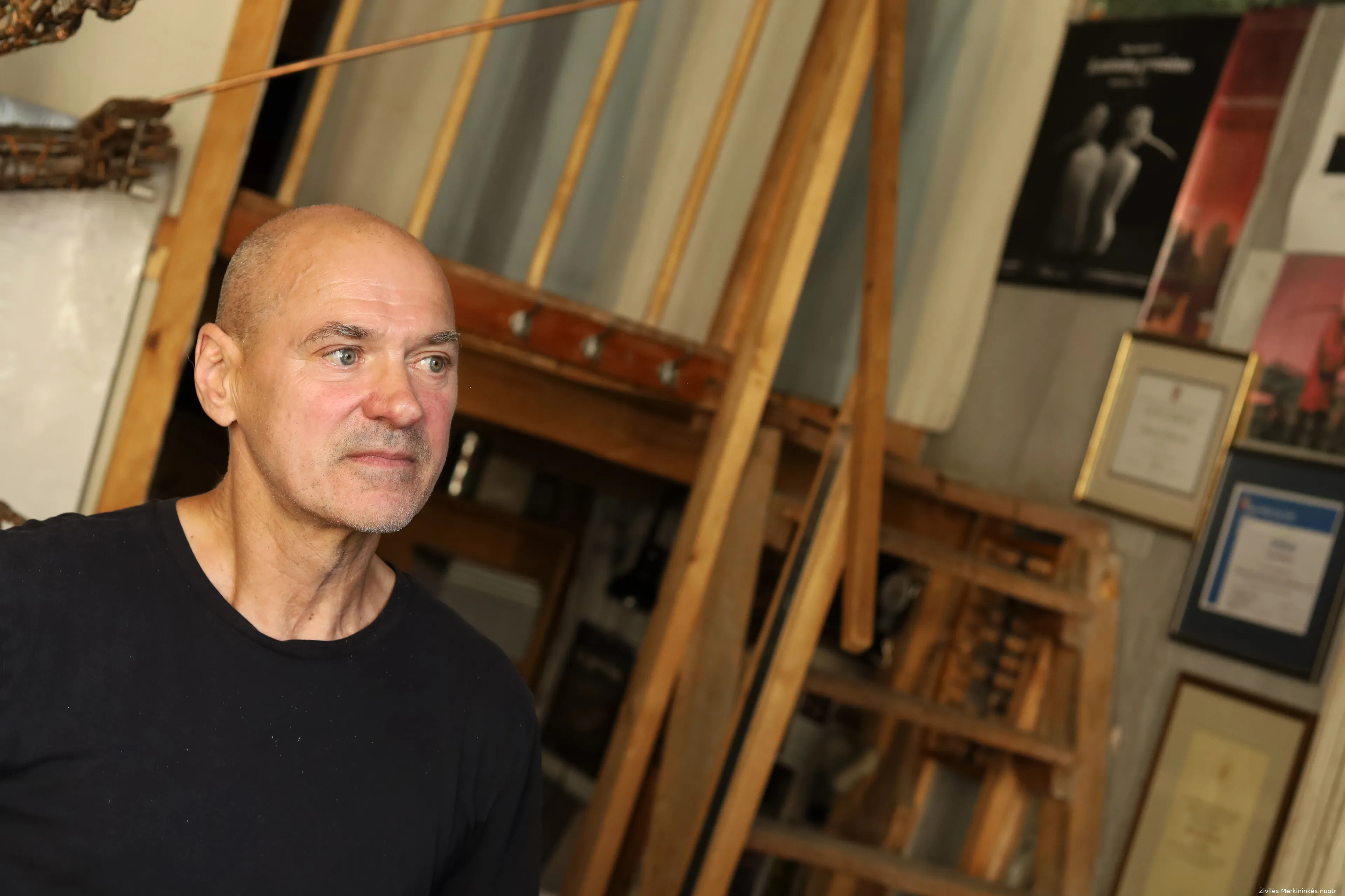 algis griskevicius savo studijoje vilniuje ziviles merkininkes nuotr2