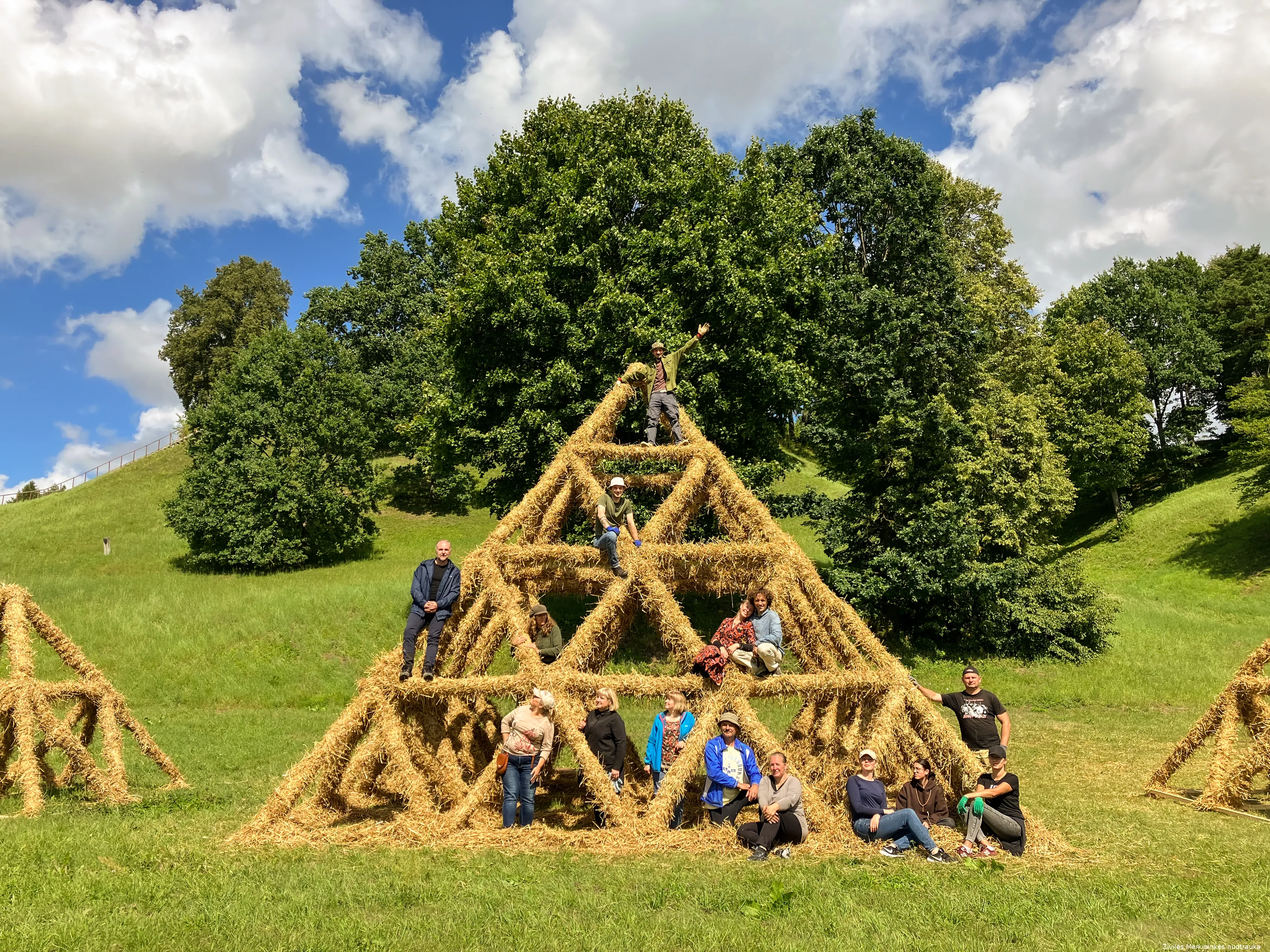 2023 08 09 kurybiniu dirbtuviu dalyviai ziviles merkininkes nuotr